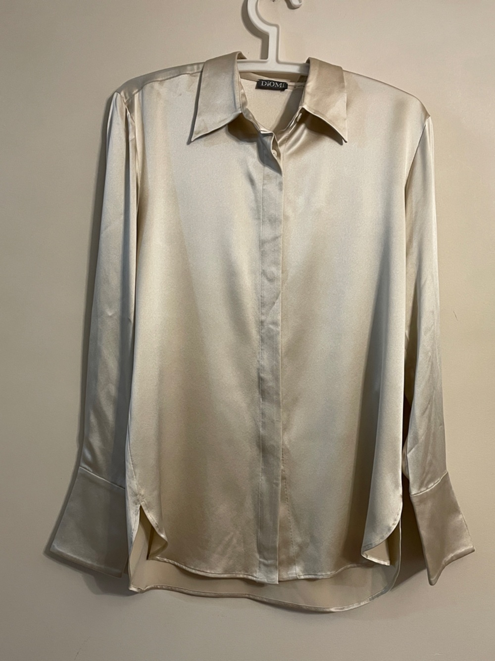 Diomi 100% Silk Champagne Button Down Blouse XS Oversized Relaxed Fit